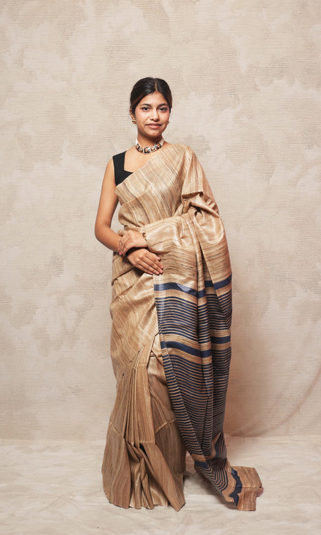 Beautiful Midnight Blue And Raw Gold Gicha Tussar Silk Saree