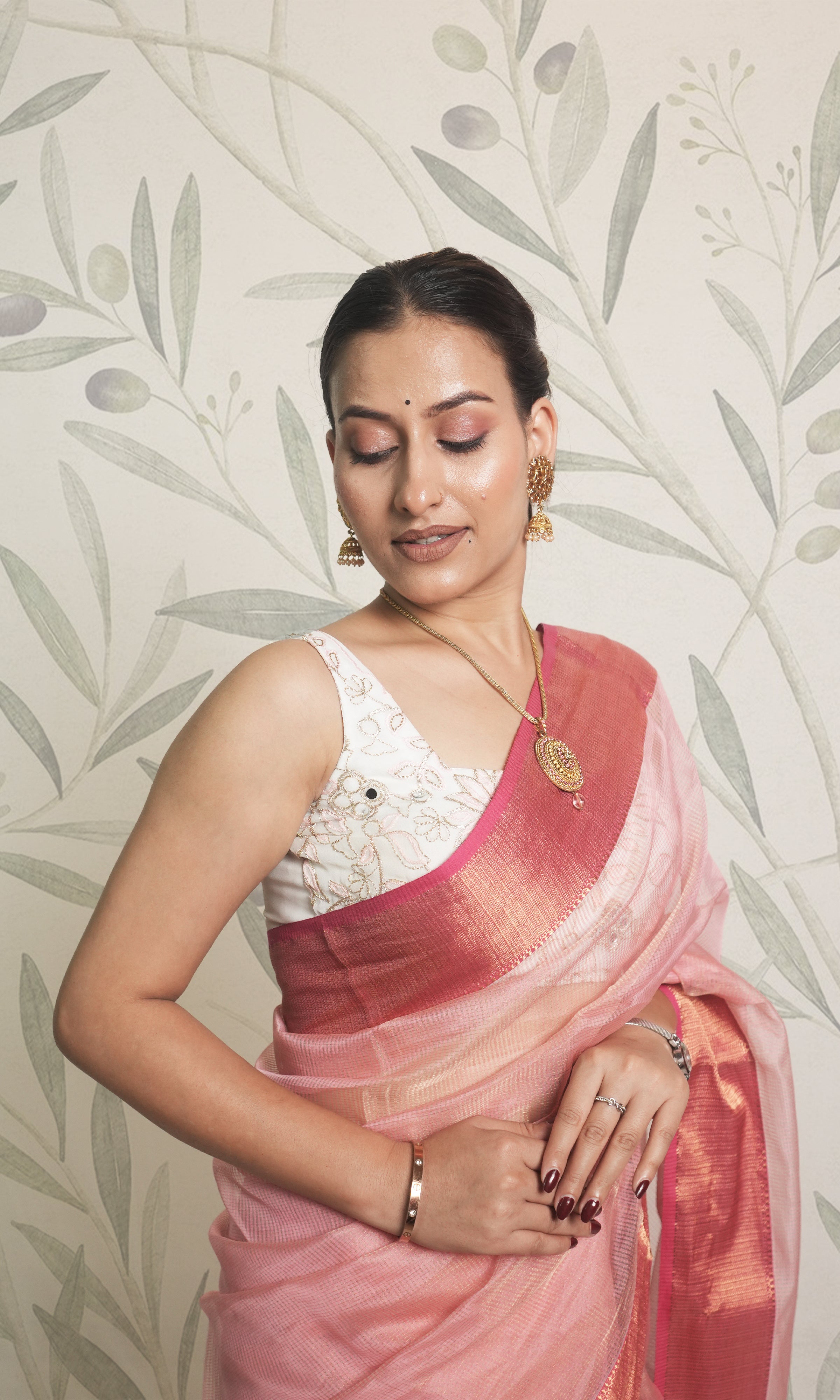 Light Pink & Red Stripe Tissue Maheshwari Silk Saree With Blouse Piece