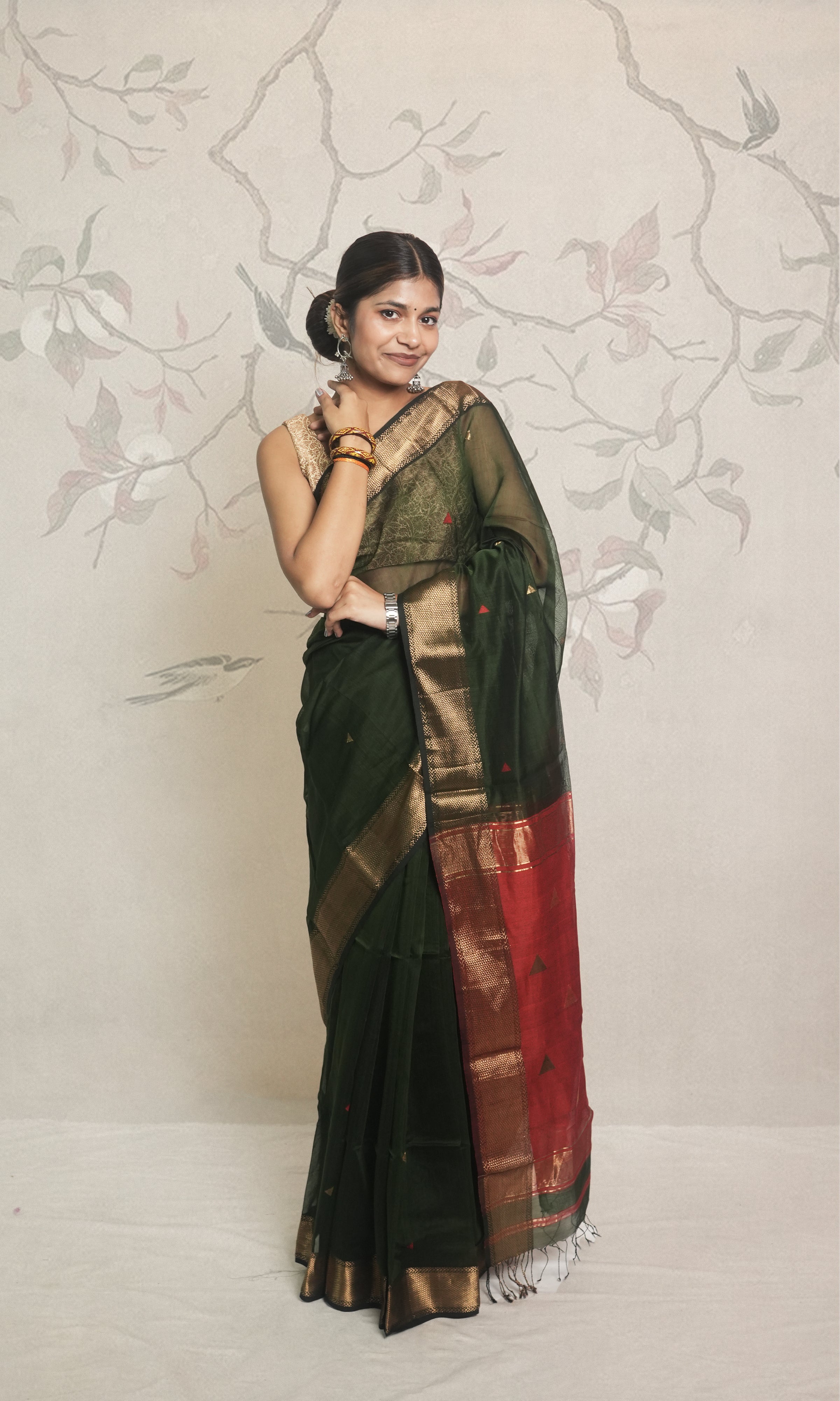 Red & Dark Green Tissues Maheshwari Saree With Blouse Piece