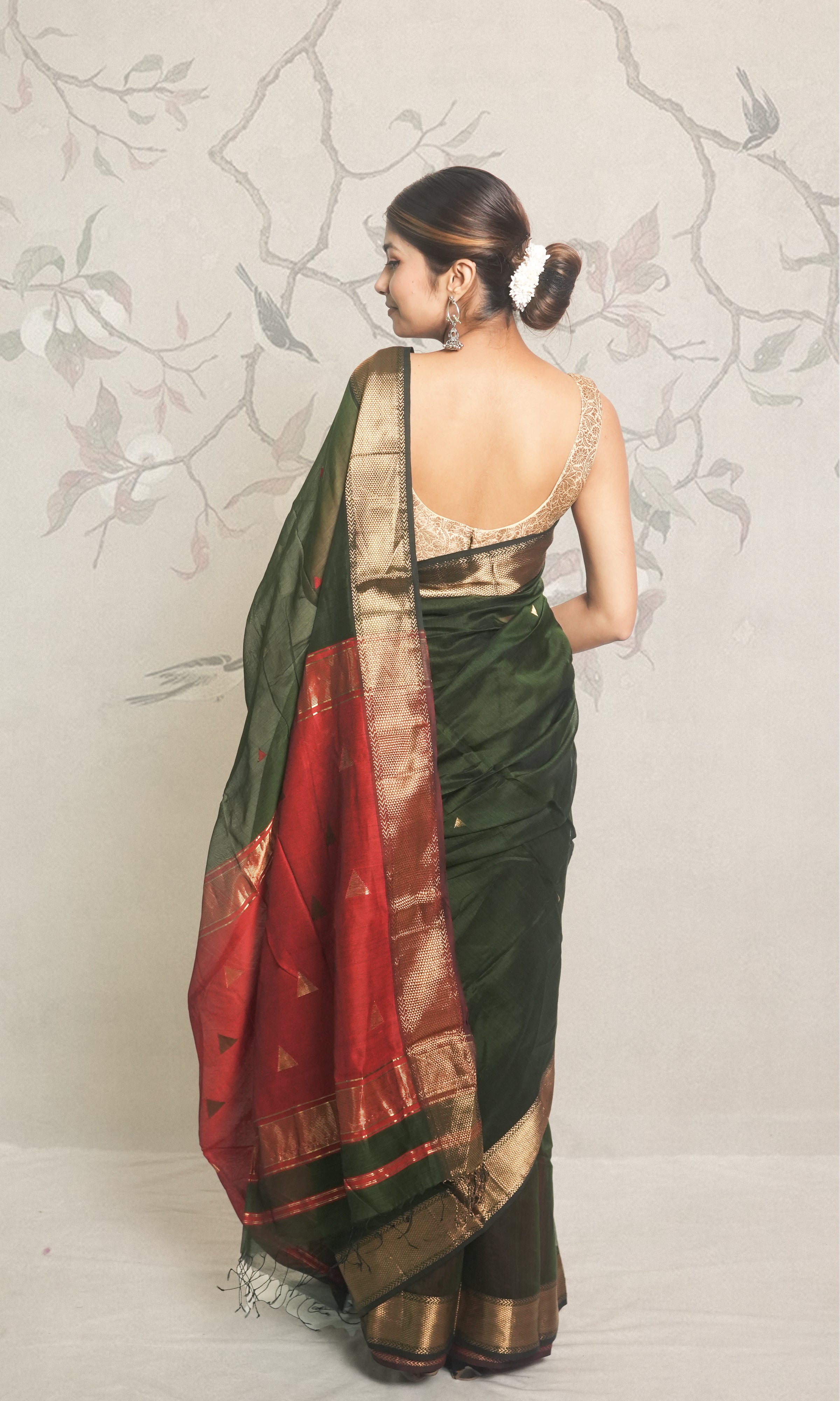 Red & Dark Green Tissues Maheshwari Saree With Blouse Piece