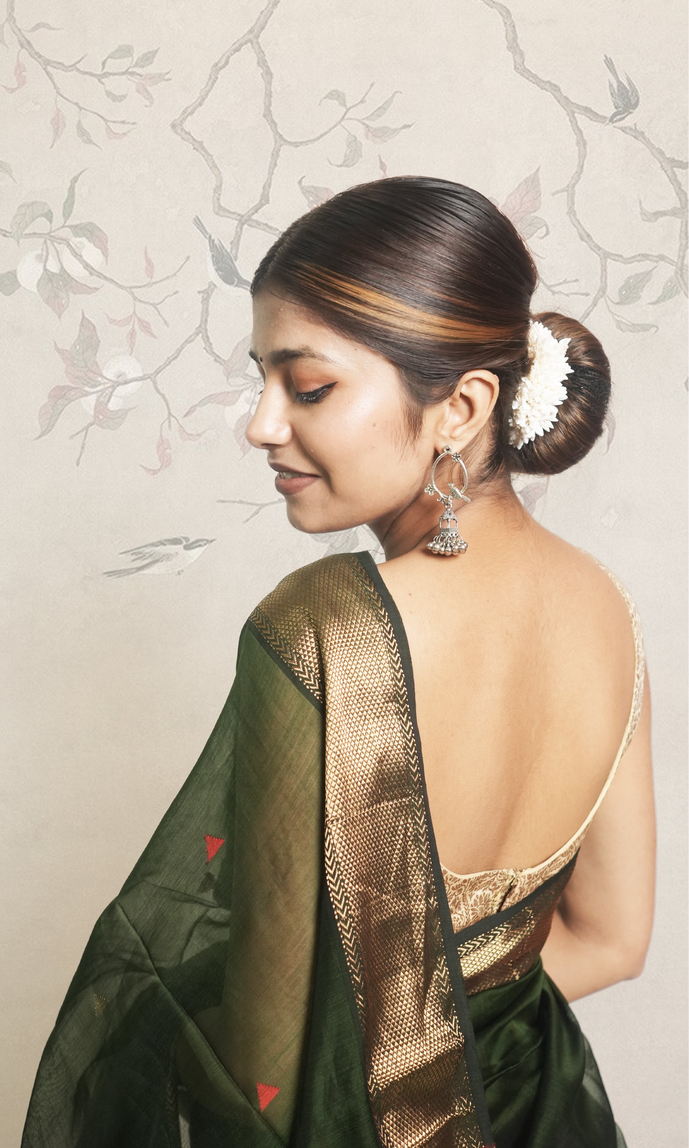 Red & Dark Green Tissues Maheshwari Saree With Blouse Piece