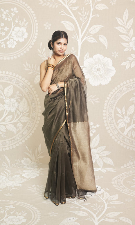 Light Brown with Geecha Palla Maheshwari Saree With Blouse Piece
