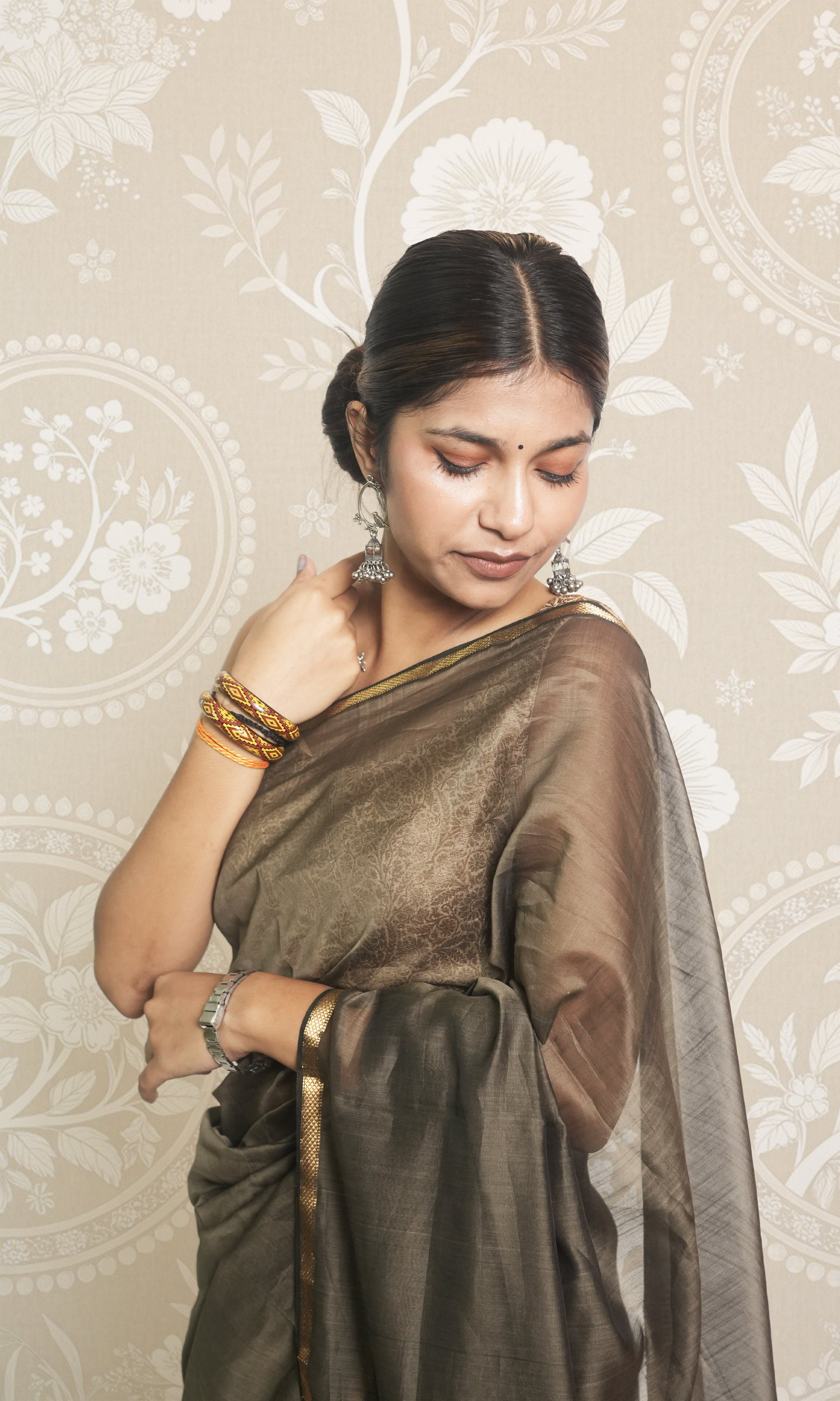 Light Brown with Geecha Palla Maheshwari Saree With Blouse Piece
