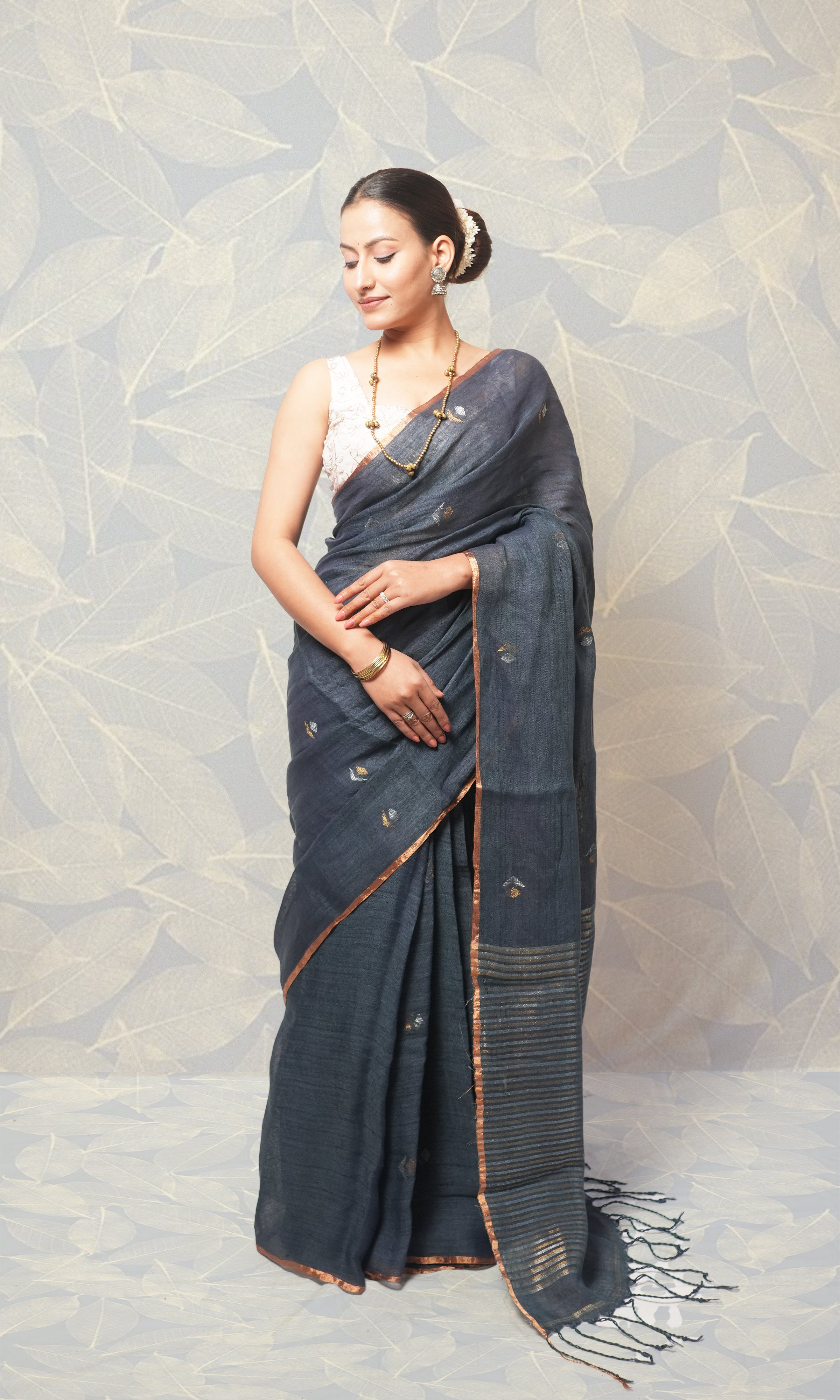 Deep Grey Linen Saree