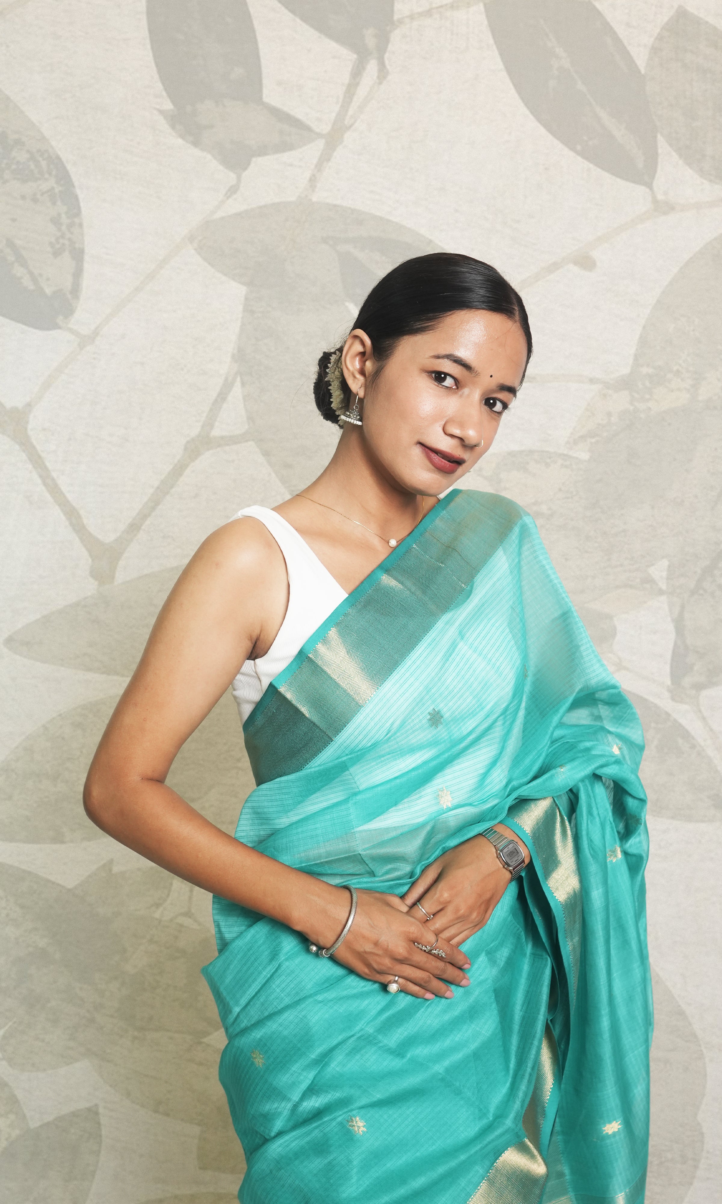 Sea Green & Gold Motif Maheshwari Saree With Blouse Piece