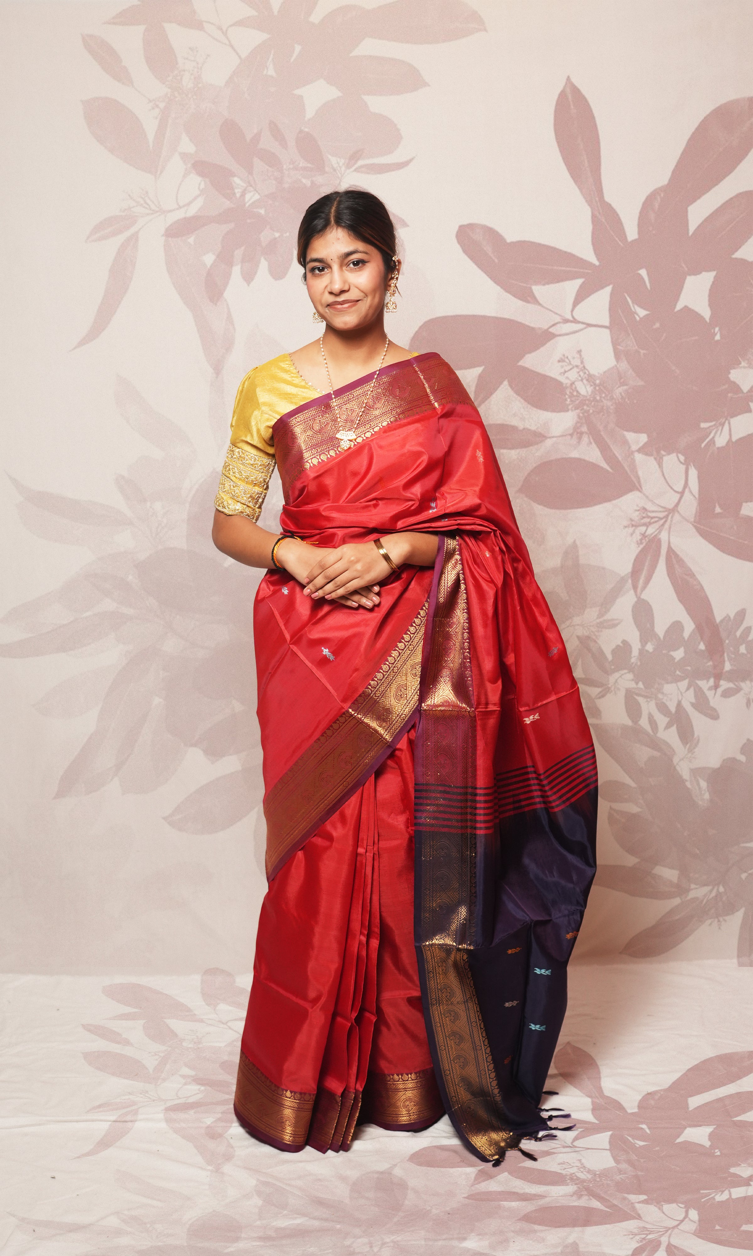 Rust Red Body And Dark Blue Palla Banana Silk Saree With  Zari