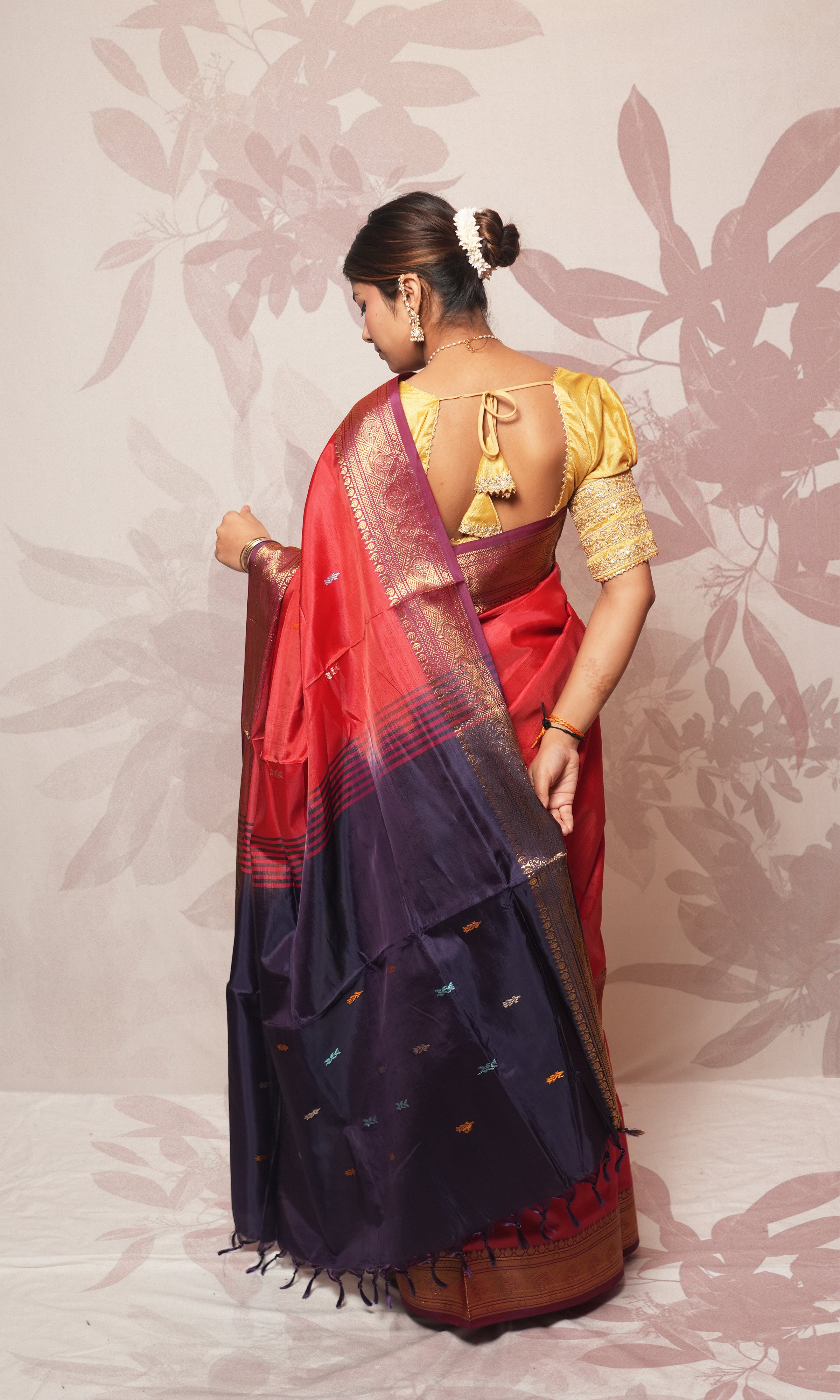 Rust Red Body And Dark Blue Palla Banana Silk Saree With  Zari