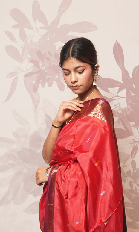 Rust Red Body And Dark Blue Palla Banana Silk Saree With  Zari