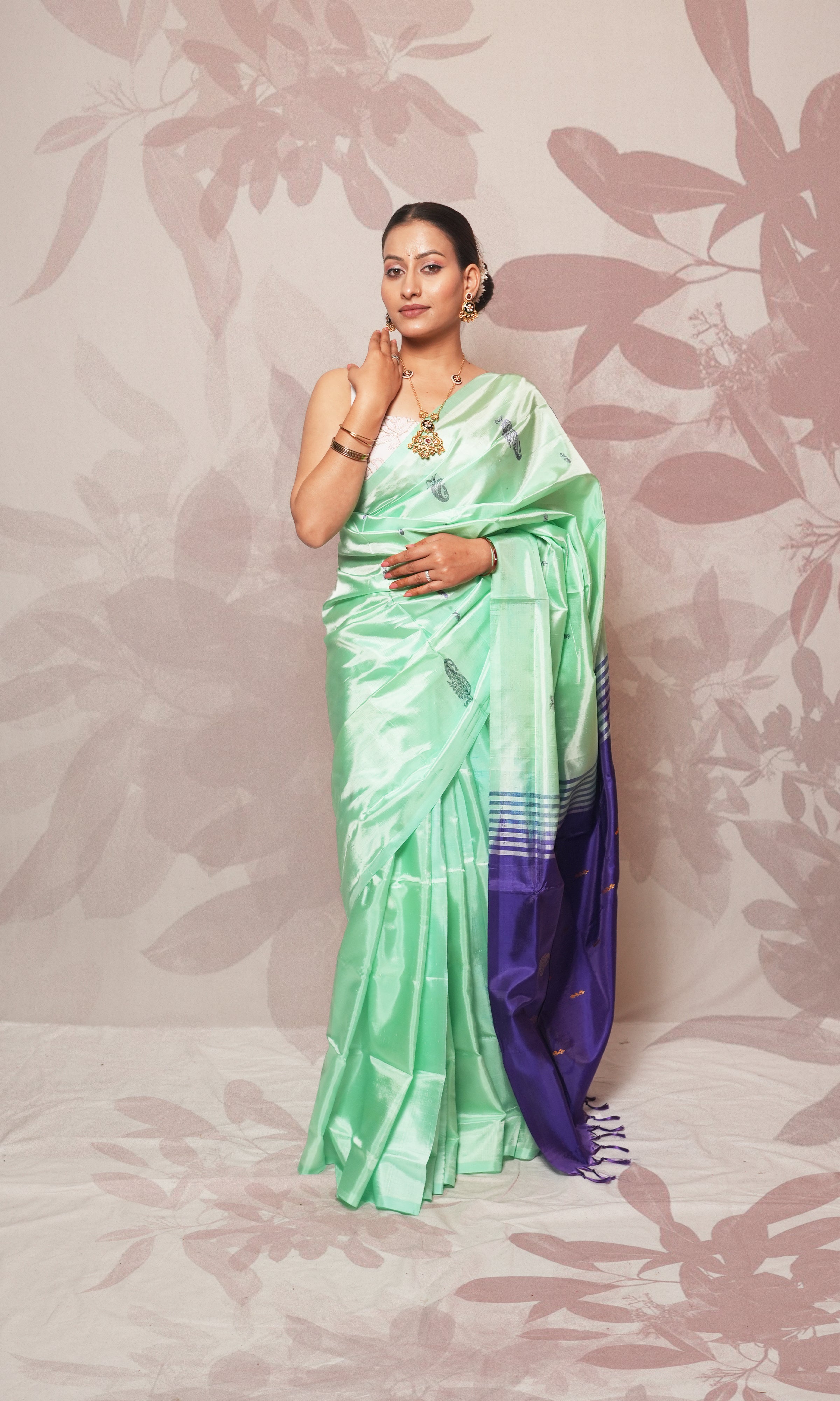 Sea Green Body And Dark Blue Palla Banana Silk Saree