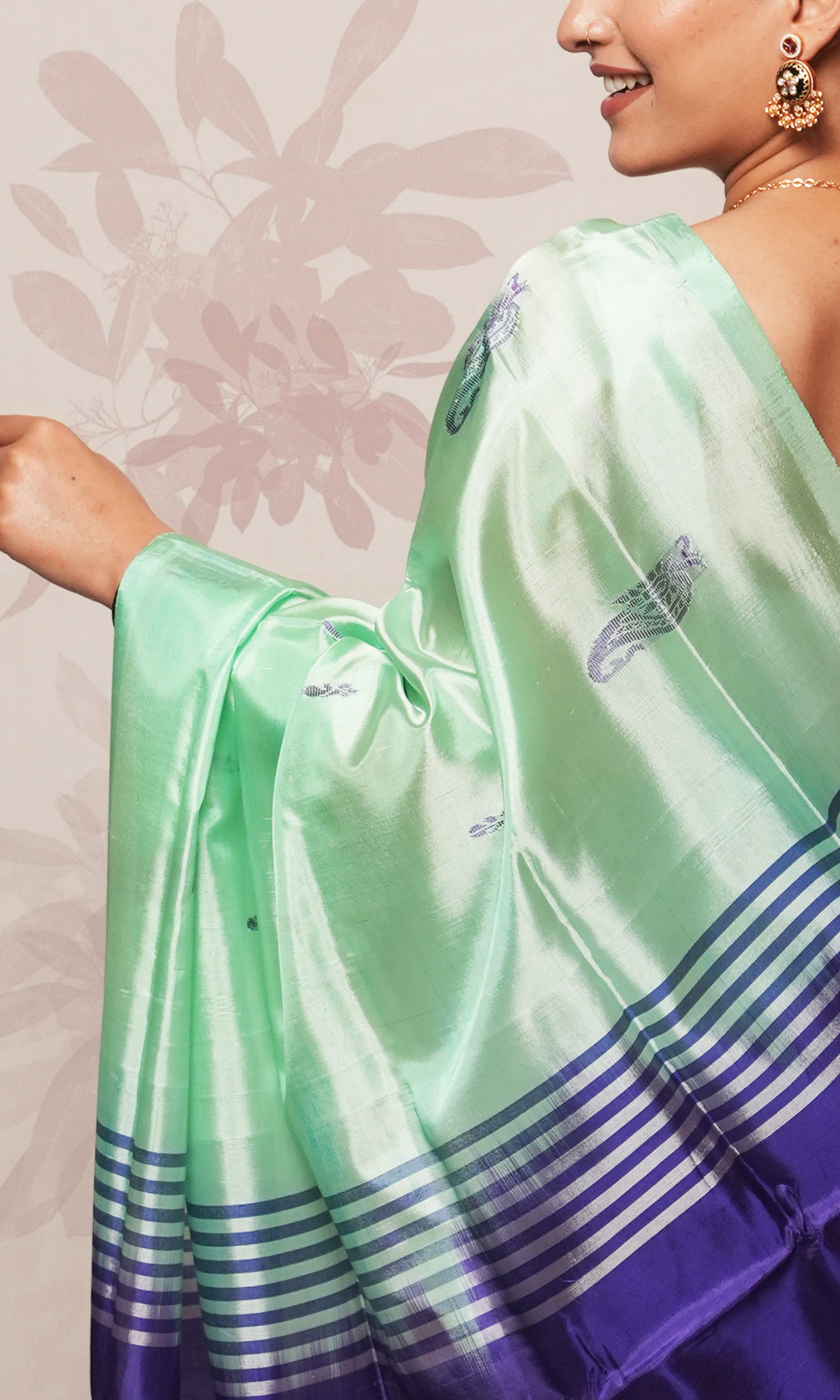 Sea Green Body And Dark Blue Palla Banana Silk Saree