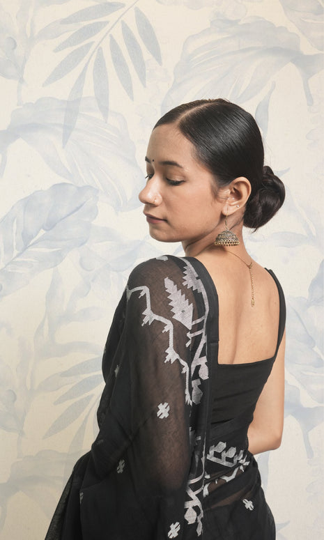 Gray & Black Cotton Jamdani Saree Without Blouse Piece