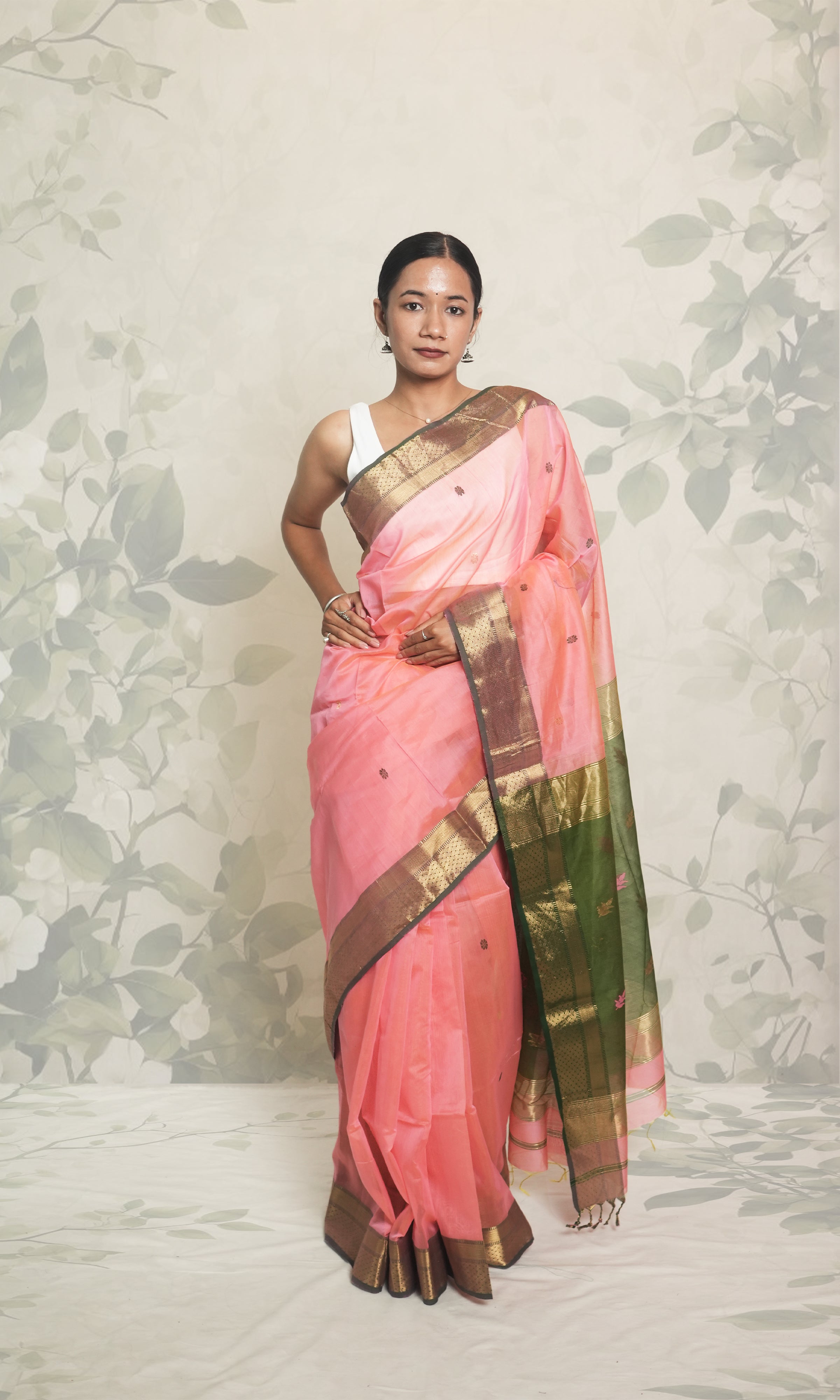 Peach & Green Maheshwari Silk Saree With Blouse Piece