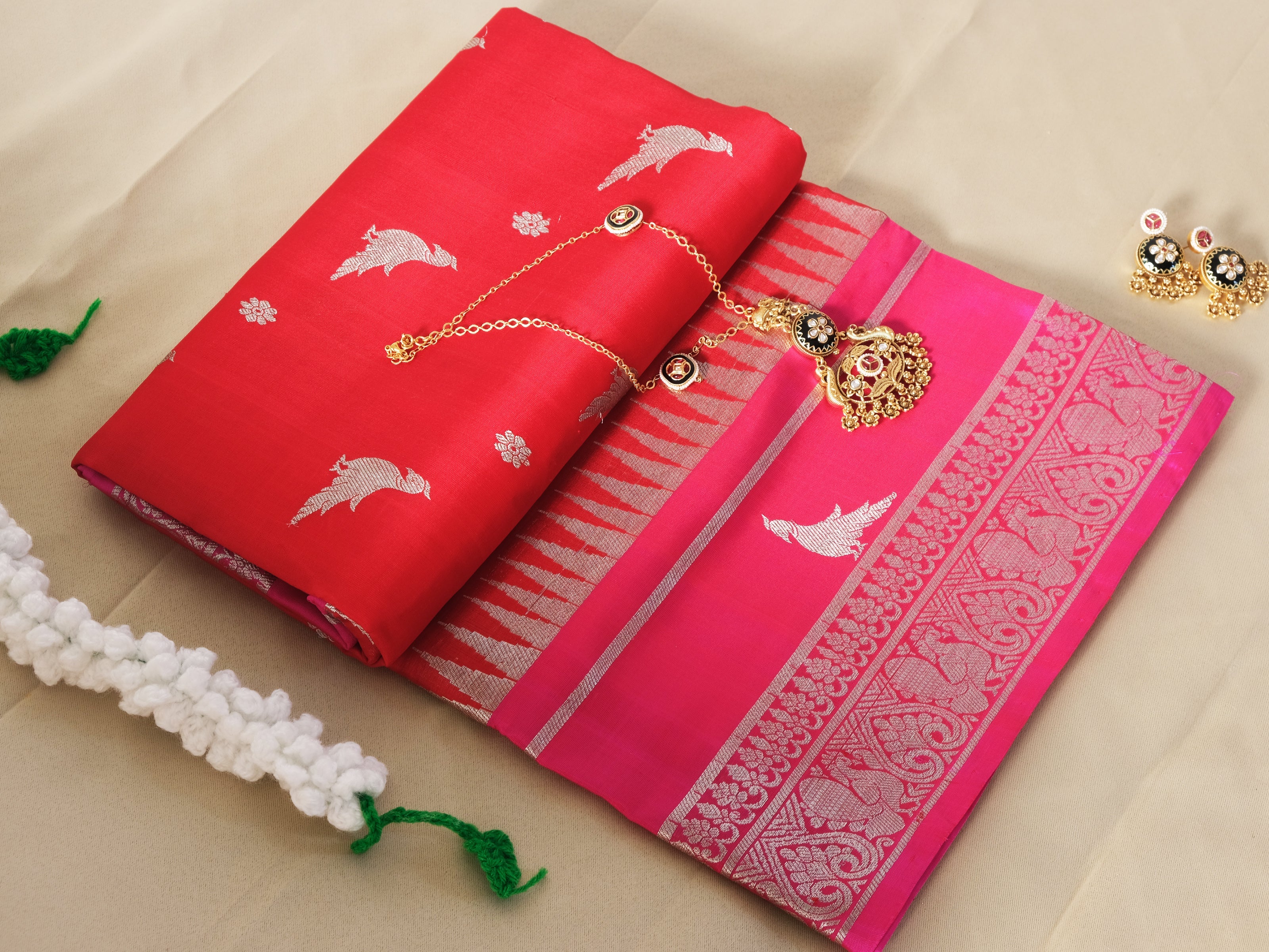 Red And Pink Venkatagiri Silk Saree