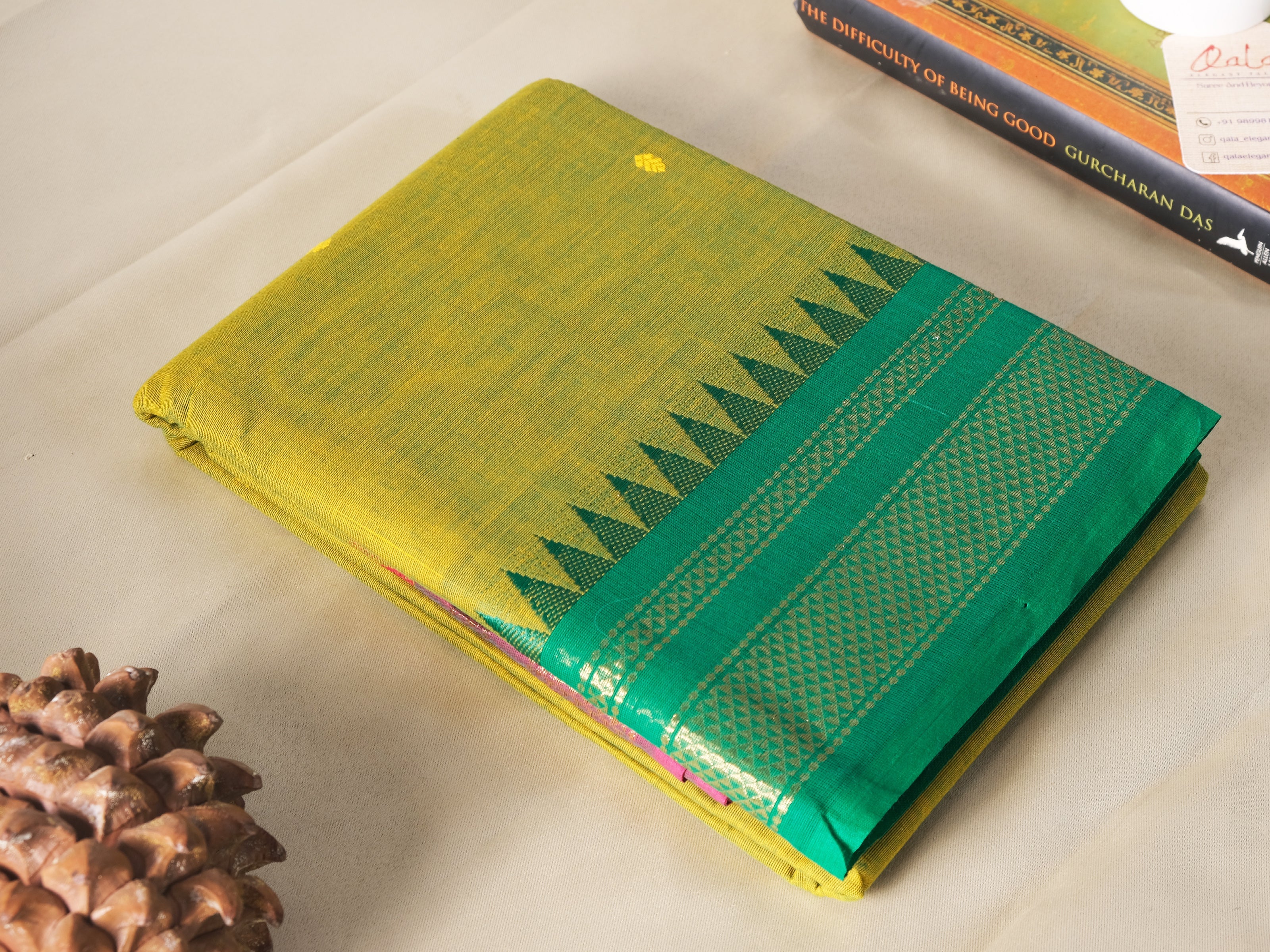 Light Mehndi Green, Green And Pink Ganga Jamuna Border Kanchi Cotton Saree