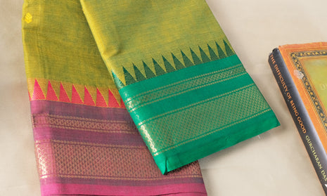 Light Mehndi Green, Green And Pink Ganga Jamuna Border Kanchi Cotton Saree