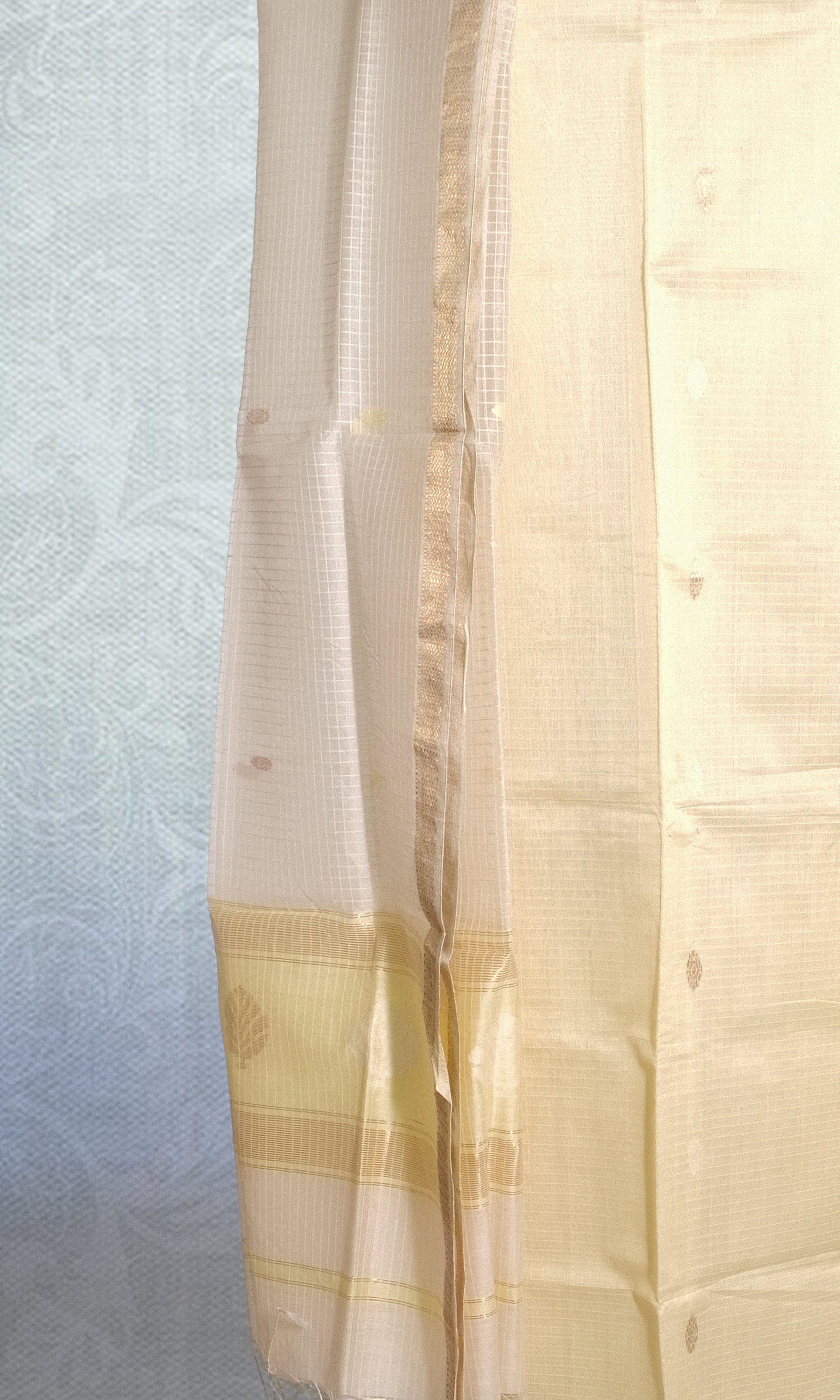 White & Very Light Lemon Yellow Traditional Gold Butti & Border Maheshwari Silk Dress Material